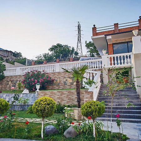 The Hilltop Skyline Hotel Tbilisi Exterior foto
